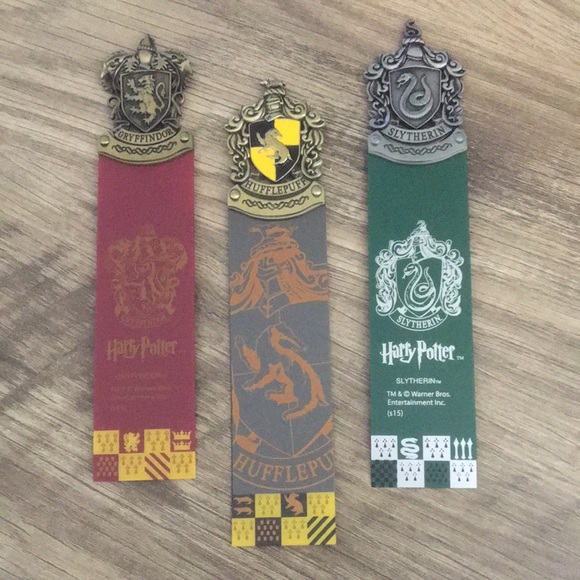 COPY - Harry Potter Crest Bookmarks - Picture 6 of 10